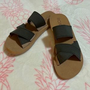 Roxy brand new casual sandals.